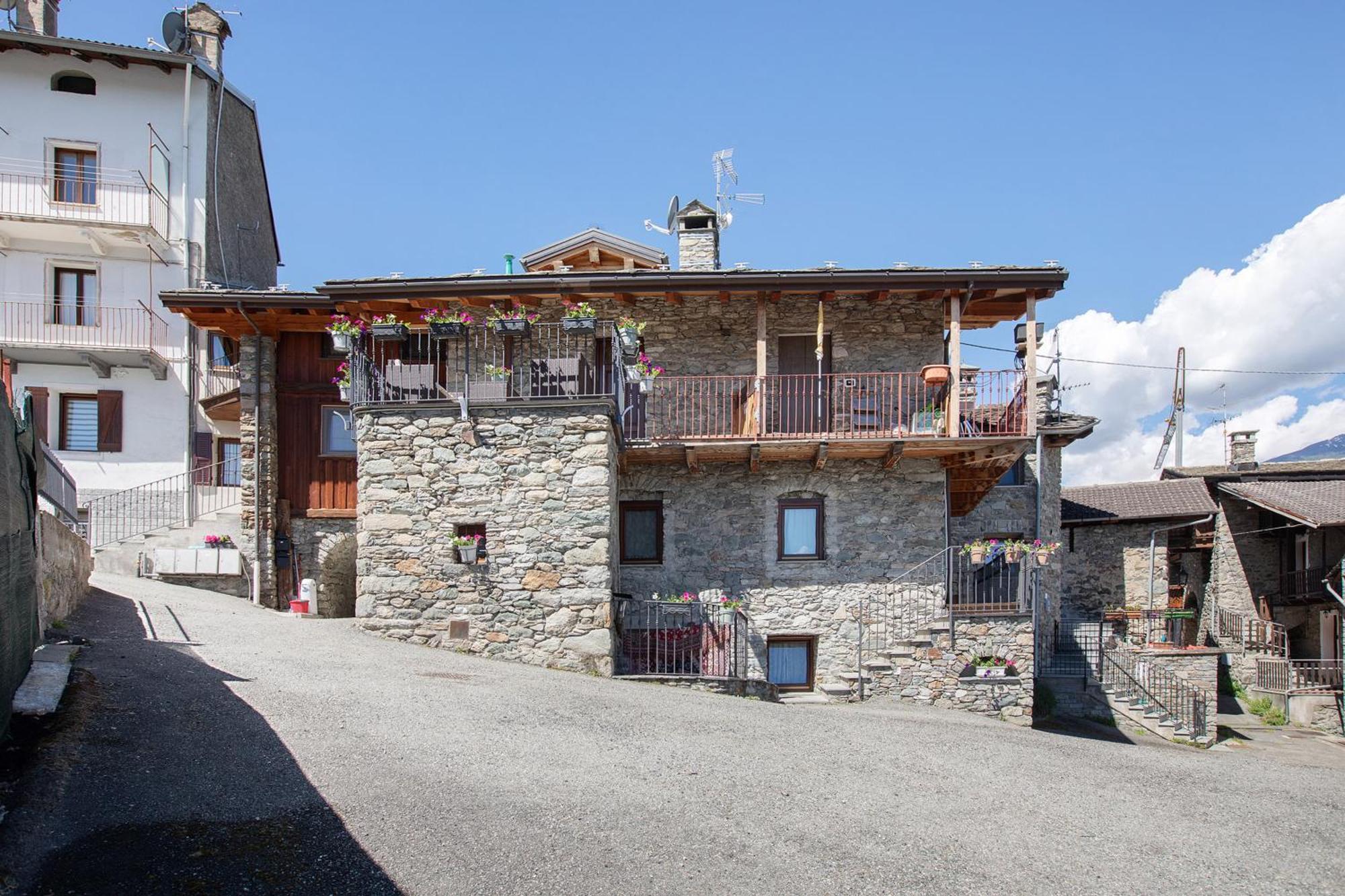 Maison Bebe Comboe Aosta Dış mekan fotoğraf
